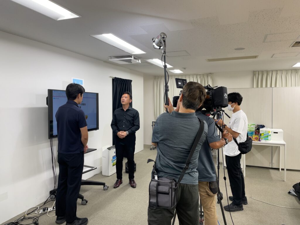 プラグ　Crepo　パッケージデザインAI　小川亮　商品開発　パッケージデザイン　デザイン　AI　生成AI