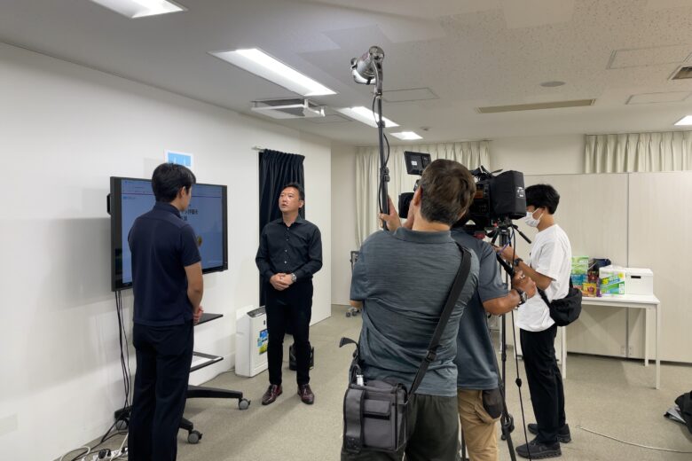 プラグ　Crepo　パッケージデザインAI　小川亮　商品開発　パッケージデザイン　デザイン　AI　生成AI